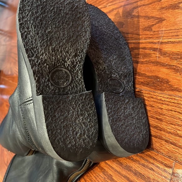 Roots black leather knee high boots - Picture 4 of 5